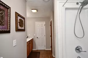 208 Sheffield Ct, Easley, SC 29642 - Photo 31
