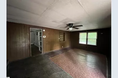384 Hamburg Road, Easley, SC 29640 - Photo 5