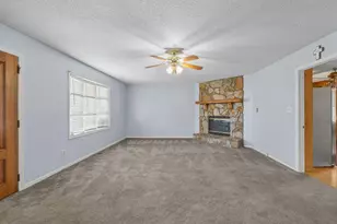 101 Springside Dr, Boiling Springs, SC 29316 - Photo 5
