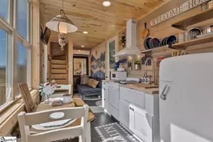 3806 Highlands Hwy, Walhalla, SC 29691 - Photo 7