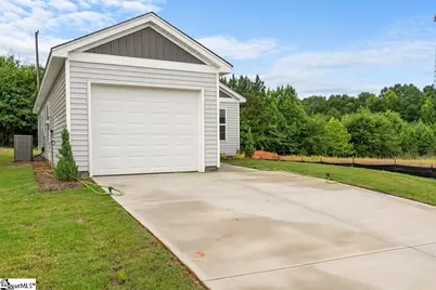 167 Cloverfield Lane, Spartanburg, SC 29303 - Photo 17