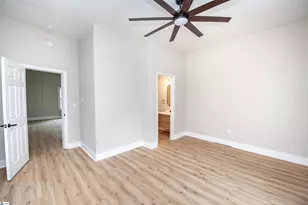 41 2nd St, Greenville, SC 29611 - Photo 9