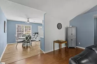 614 Saluda Dr, Piedmont, SC 29673 - Photo 5