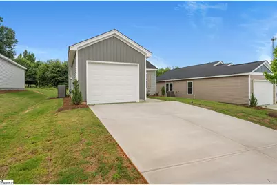 155 Cloverfield Lane, Spartanburg, SC 29303 - Photo 17