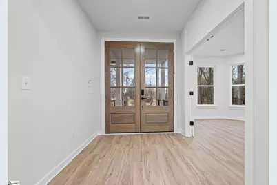 323 Hunts Bridge Road, Greenville, SC 29617 - Photo 3