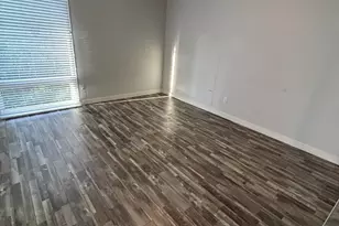 311 W Earle St, Greenville, SC 29609 - Photo 13