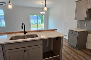 421 Belgrove Wy, Easley, SC 29640 - Photo 11