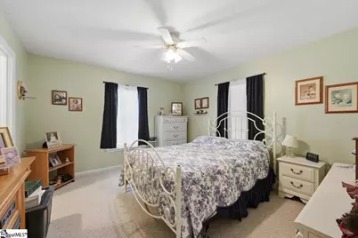 305 Grant Street, Easley, SC 29640 - Photo 15