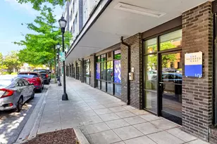 100 E Washington St, Greenville, SC 29601 - Photo 23