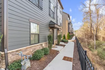 25 Rollins Avenue, Greenville, SC 29607 - Photo 3