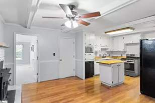 100 Sumter St, Clinton, SC 29325 - Photo 13
