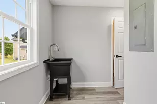 305 Tribble St, Honea Path, SC 29654 - Photo 19