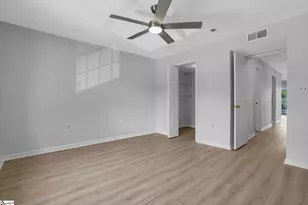 925 Cleveland St, Greenville, SC 29601 - Photo 21