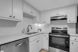 925 Cleveland St, Greenville, SC 29601 - Photo 5