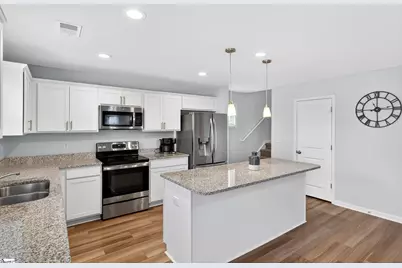 7061 Luna Mae Court, Boiling Springs, SC 29316 - Photo 11