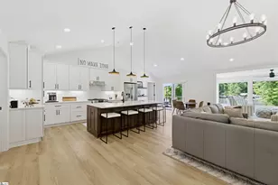 360 Topsail Dr, Waterloo, SC 29384 - Photo 5