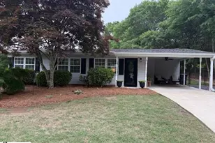 6 Paris View Dr, Travelers Rest, SC 29690 - Photo 1
