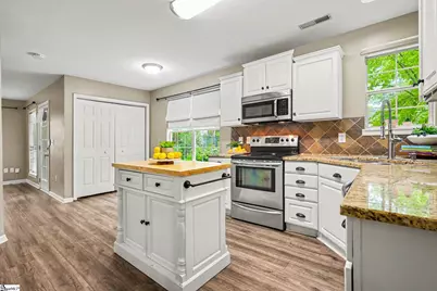 311 Birkenstock Court, Simpsonville, SC 29681 - Photo 9