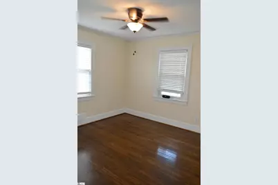 207 E Fairview Avenue, Greer, SC 29651 - Photo 9