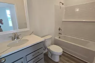 339 E Pyrenees Dr, Wellford, SC 29385 - Photo 3