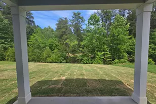 339 E Pyrenees Dr, Wellford, SC 29385 - Photo 29