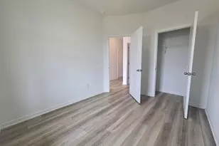 339 E Pyrenees Dr, Wellford, SC 29385 - Photo 5