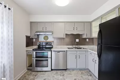 1462 Dover Road #Unit A, Spartanburg, SC 29301 - Photo 11
