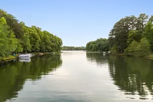 1 Rawlins Ct, Greer, SC 29651 - Photo 3