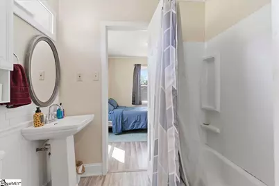 307 S Elm Street, Pendleton, SC 29670 - Photo 13