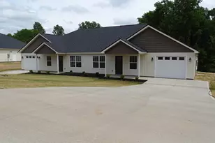 242/246 Brewton Rd, Spartanburg, SC 29301 - Photo 1