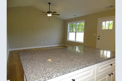 242/246 Brewton Road, Spartanburg, SC 29301 - Photo 9