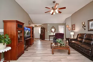 317 Woodruff Park Ln, Simpsonville, SC 29681 - Photo 7