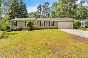 210 Chickamauga Ln, Simpsonville, SC 29681 - Photo 1