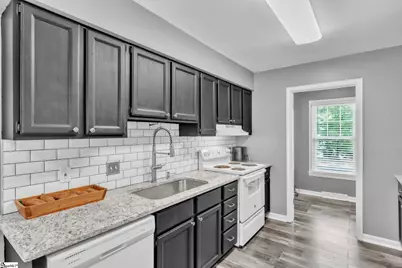 210 Chickamauga Lane, Simpsonville, SC 29681 - Photo 5
