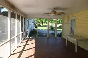 630 College St, Central, SC 29630 - Photo 5