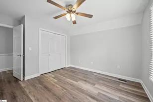 111 Englewood Dr, Inman, SC 29349 - Photo 9