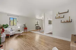 1201 Winding Way, Taylors, SC 29687 - Photo 5