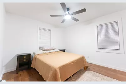406 Campbell Avenue, Landrum, SC 20356 - Photo 11