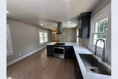 358 N Green River Road, Gaffney, SC 29341 - Photo 11