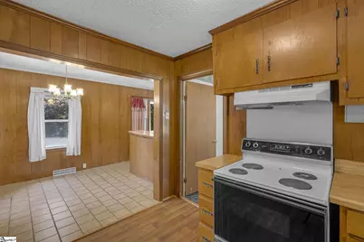 136 Wilford Street, Pickens, SC 29671 - Photo 11