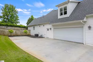 741 Brookdale Dr, Greer, SC 29615 - Photo 39
