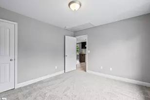 815 E Main St, Taylors, SC 29687 - Photo 19