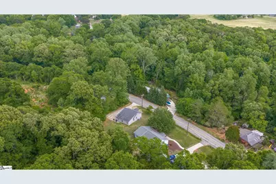 815 E Main Street, Taylors, SC 29687 - Photo 23
