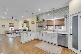 281 Moore St, Greenville, SC 29605 - Photo 5