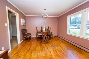 368 Fairlane Dr, Spartanburg, SC 29307 - Photo 9