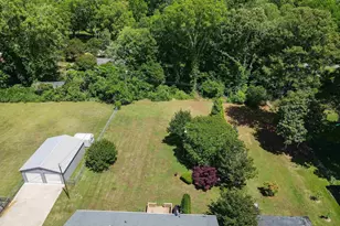 368 Fairlane Dr, Spartanburg, SC 29307 - Photo 23