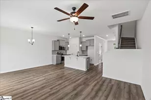 423 Belgrove Wy, Easley, SC 29640 - Photo 5