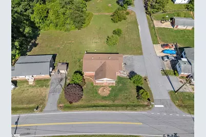 504 Peach Orchard Road, Union, SC 29379 - Photo 7