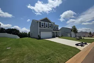 427 Dodger Ave, Chesnee, SC 29323 - Photo 3