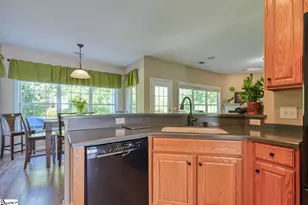 297 Wycliff Dr, Spartanburg, SC 29301 - Photo 11